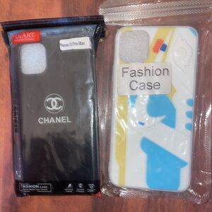 11 pro max hard back cases. 5 for $20 ( shipping fee $8)  2 for $5.